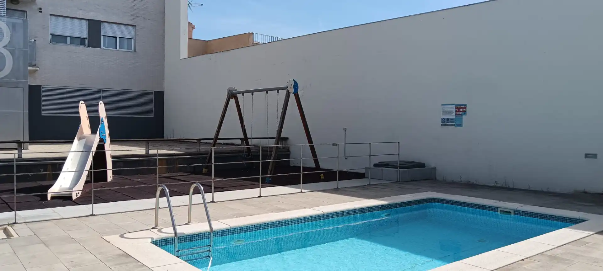 Piscina de Casa adosada en venta en Torres de Berrellén con Aire acondicionado, Calefacción y Terraza
