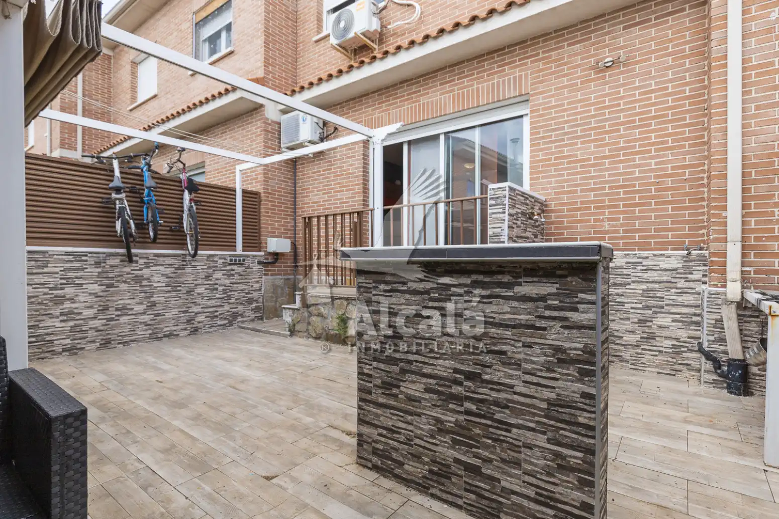 Terraza de Casa adosada en venta en Valdeavero con Aire acondicionado, Calefacción y Jardín privado