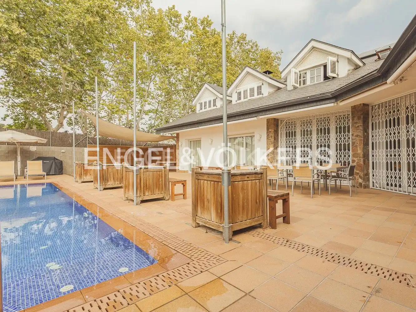 Terrace of Detached homes for sale in Cerdanyola del Vallès  with Air Conditioner, Heating and Private garden