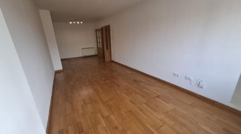 Foto 3 de Pis en venda a Pintor Vela Zanetti, El Soto, León Capital