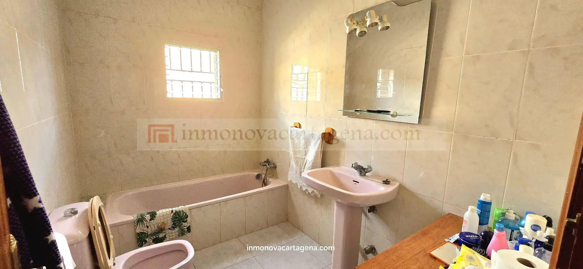 Casa rústica amb terrassa en venda a RM-E16 17, imagen 13