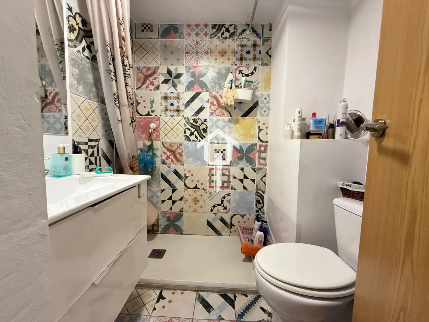 Baño de Piso en venta en Alicante / Alacant con Terraza, Trastero y Balcón