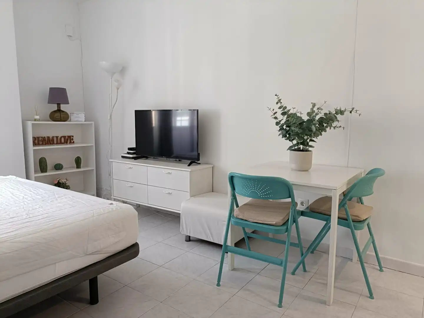 Bedroom of Study for rent in Sevilla  with Air Conditioner, Heating and Furnished