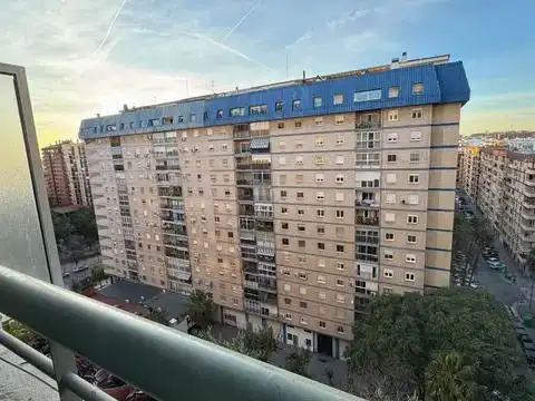 Balcony of Flat for rent in  Valencia Capital  with Air Conditioner and Balcony