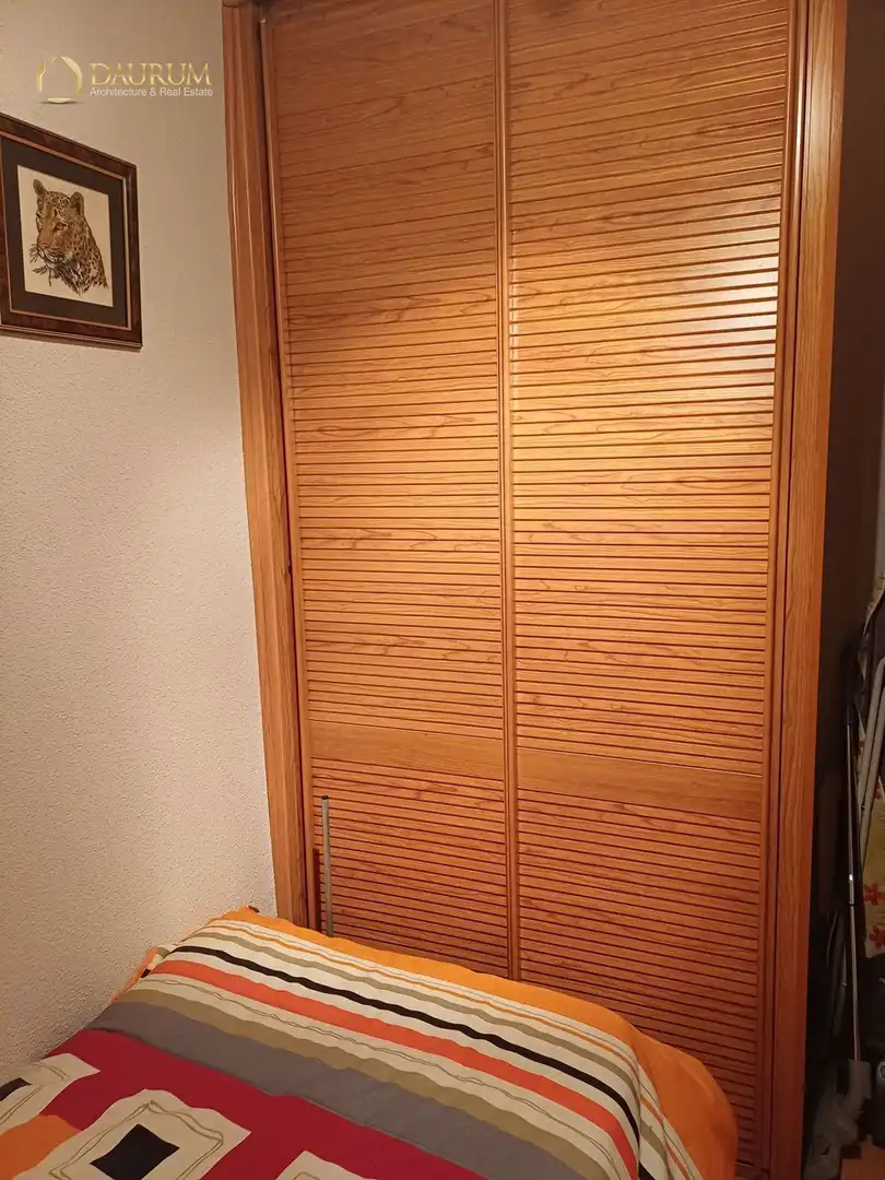 Bedroom of Flat for sale in Fuenlabrada  with Air Conditioner and Heating