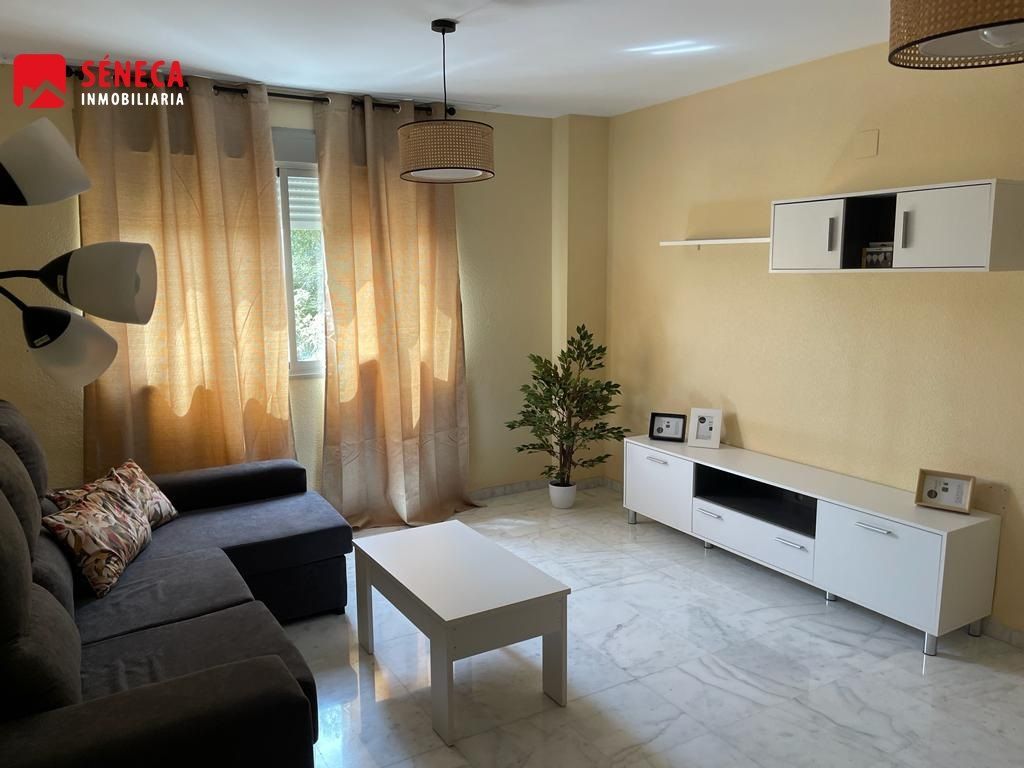 Sala de estar de Piso en venta en  Córdoba Capital con Calefacción, Terraza y Amueblado