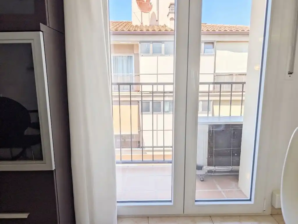 Appartamento con terrazza in vendita a Carrer Sant Hipòlit, imagen 8