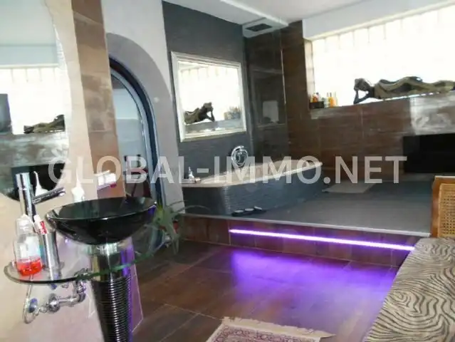 Villa con piscina in vendita a Frezer, imagen 13