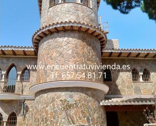 Exterior view of House or chalet for sale in Chiclana de la Frontera  with Air Conditioner, Terrace and Storage room