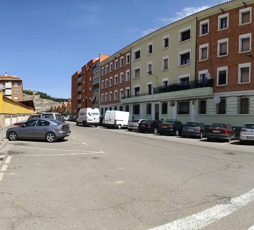 Parking de Piso en venta en Calatayud con Calefacción y Amueblado