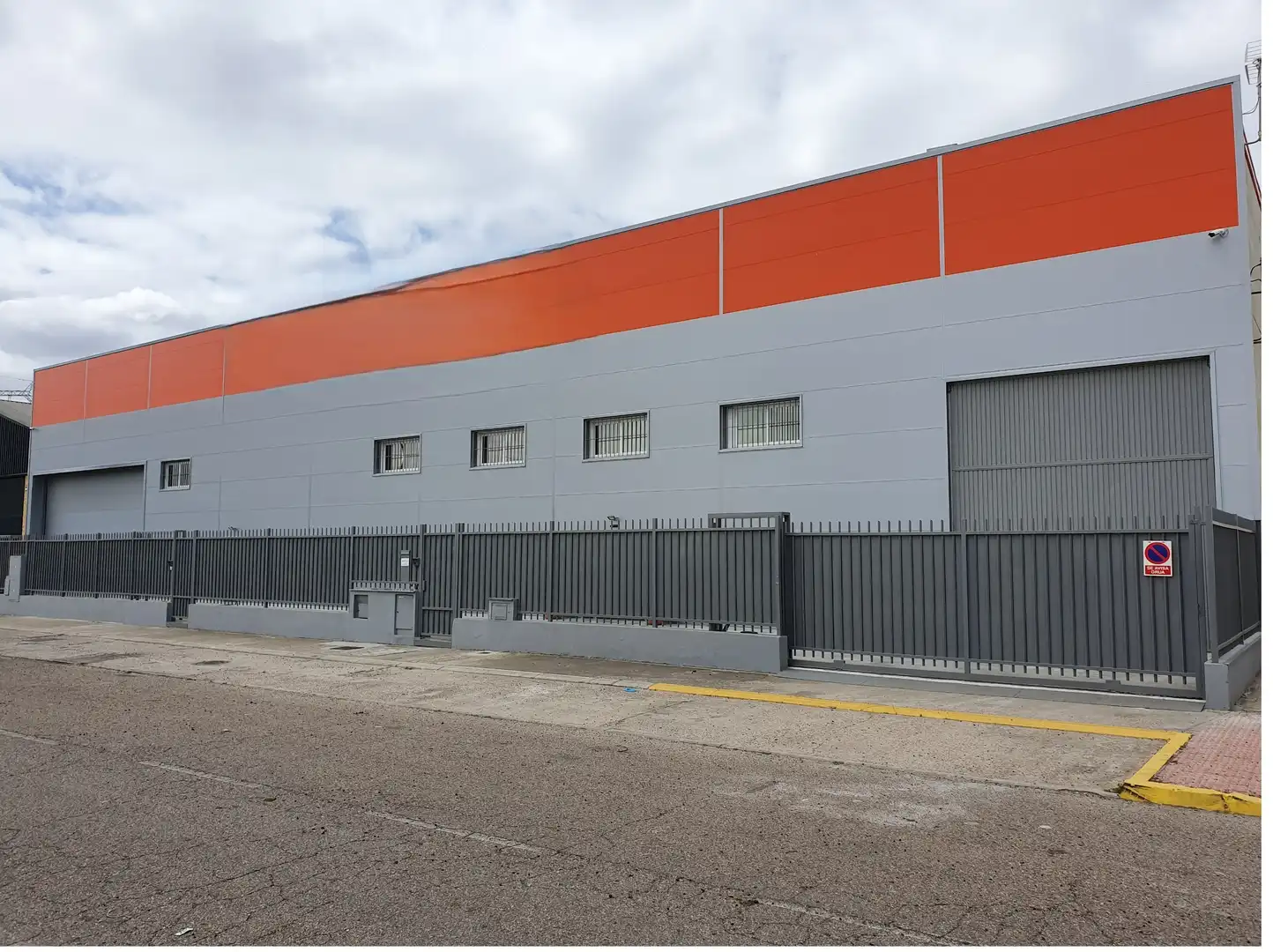 Industrial building for sale in La Motilla - Fuente del Rey