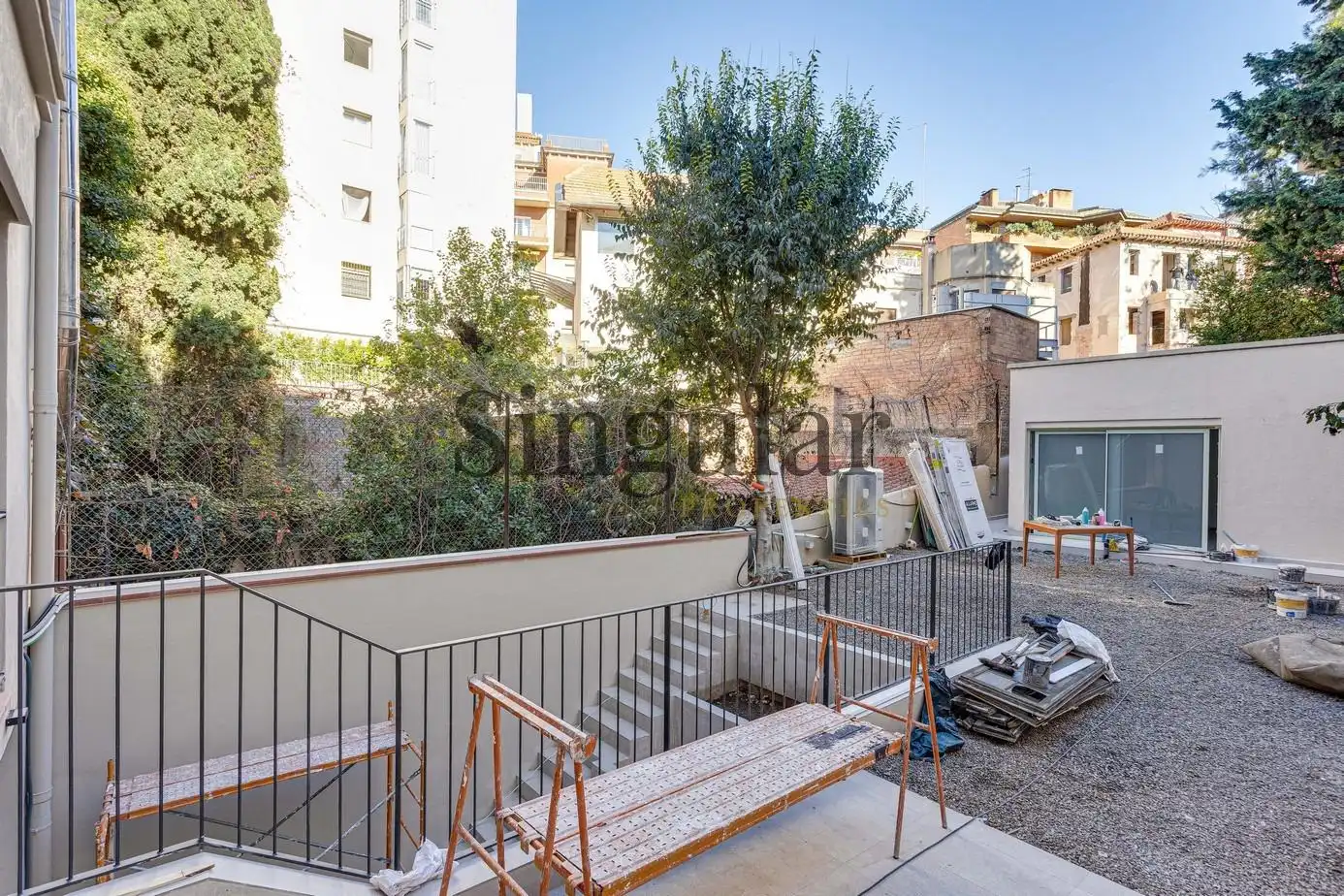 Terrassa de Dúplex en venda en Barcelona amb Aire condicionat, Calefacció i Jardí privat
