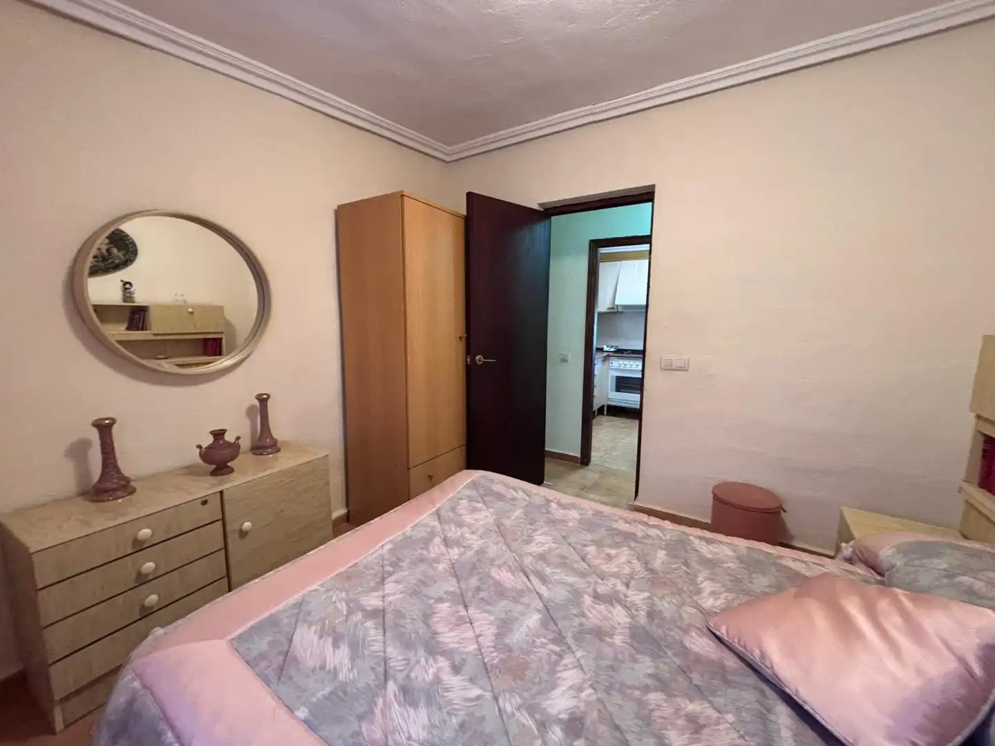 Habitación de Casa o chalet en venta en Torrent con Jardín privado, Piscina y Amueblado