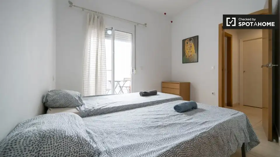 Appartamento con terrazza in affitto a L'Eixample, imagen 19