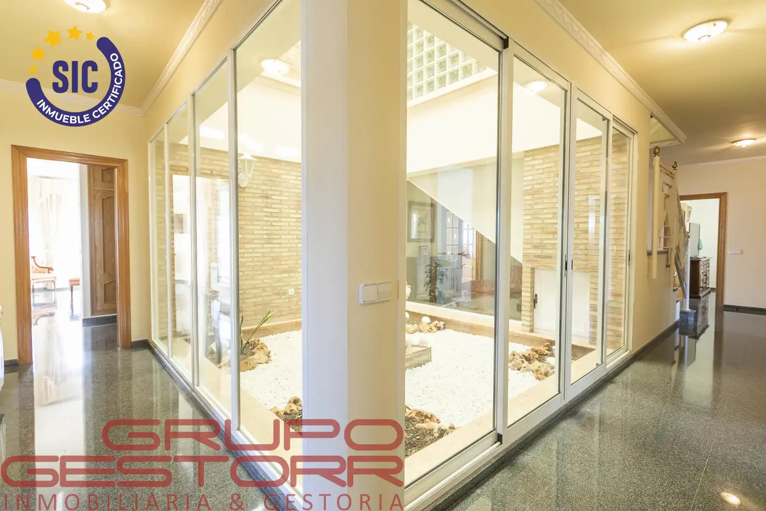 Casa o chalet en venta en Valencia con Aire acondicionado, Calefacción y Jardín privado