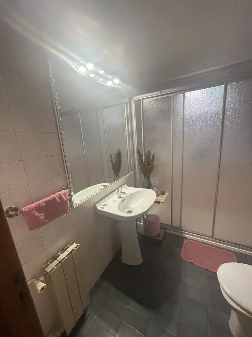 Bany de Pis en venda en Girona amb Aire condicionat, Calefacció i Balcó