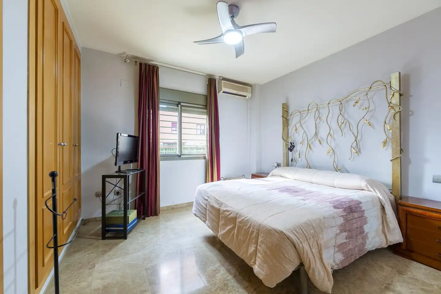 Bedroom of Ground floor for sale in Almería  with Air Conditioner, Terrace and Storage room