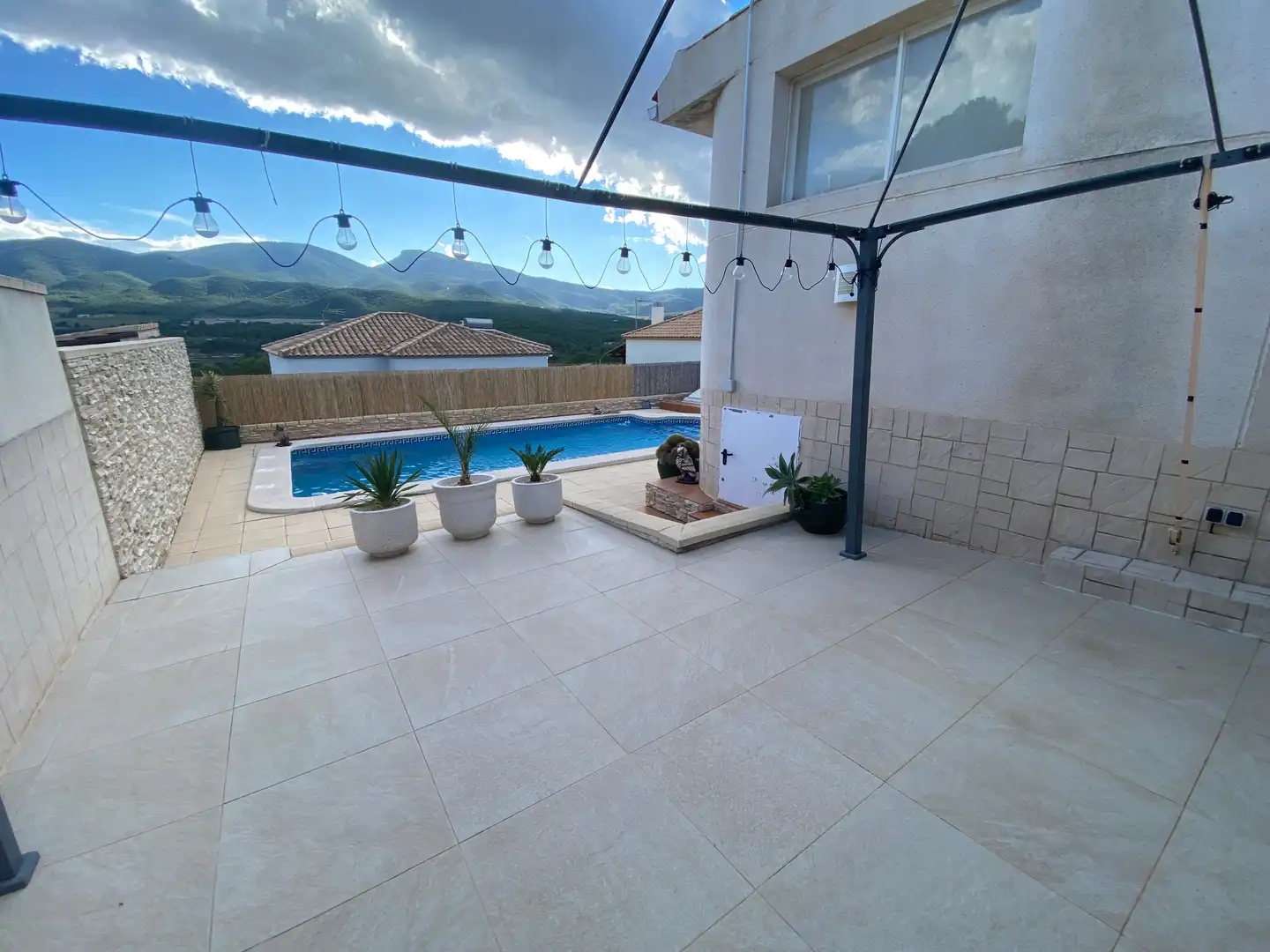 Terraza de Casa o chalet en venta en Castalla, Alicante