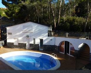 Swimming pool of House or chalet for sale in Terrassa  with Air Conditioner, Terrace and Swimming Pool