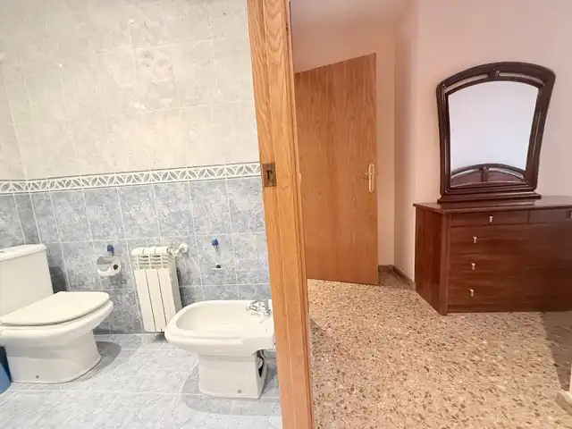Flat with lift for sale in Oeste, imagen 27