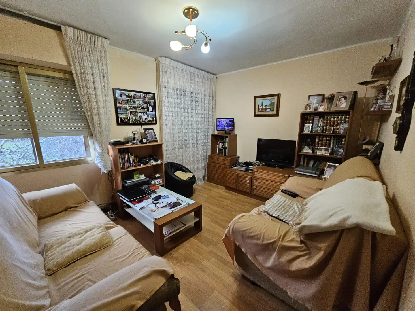 Sala de estar de Casa o chalet en venta en Congosto con Calefacción, Jardín privado y Trastero