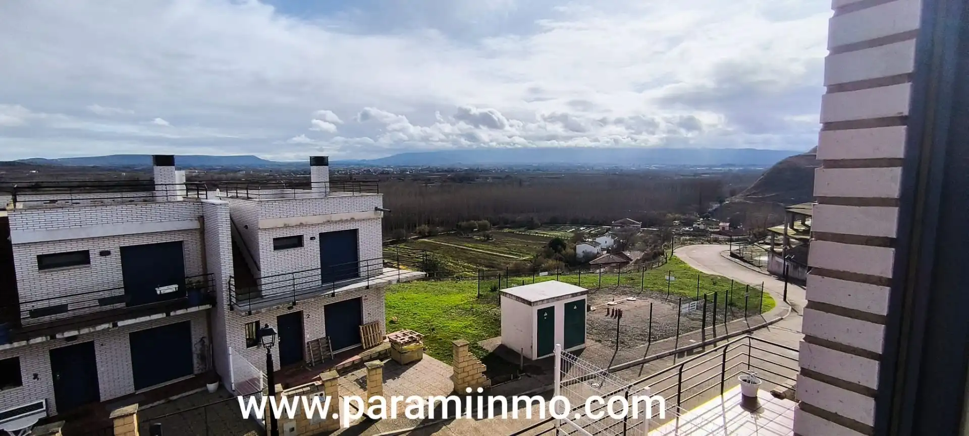 Casa o chalet en venta en Hormilleja con Calefacción, Jardín privado y Terraza