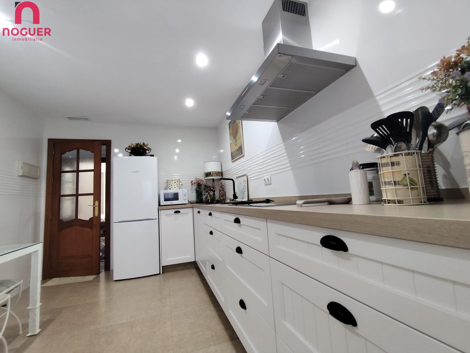 Kitchen of Flat for sale in  Córdoba Capital  with Air Conditioner, Heating and Terrace