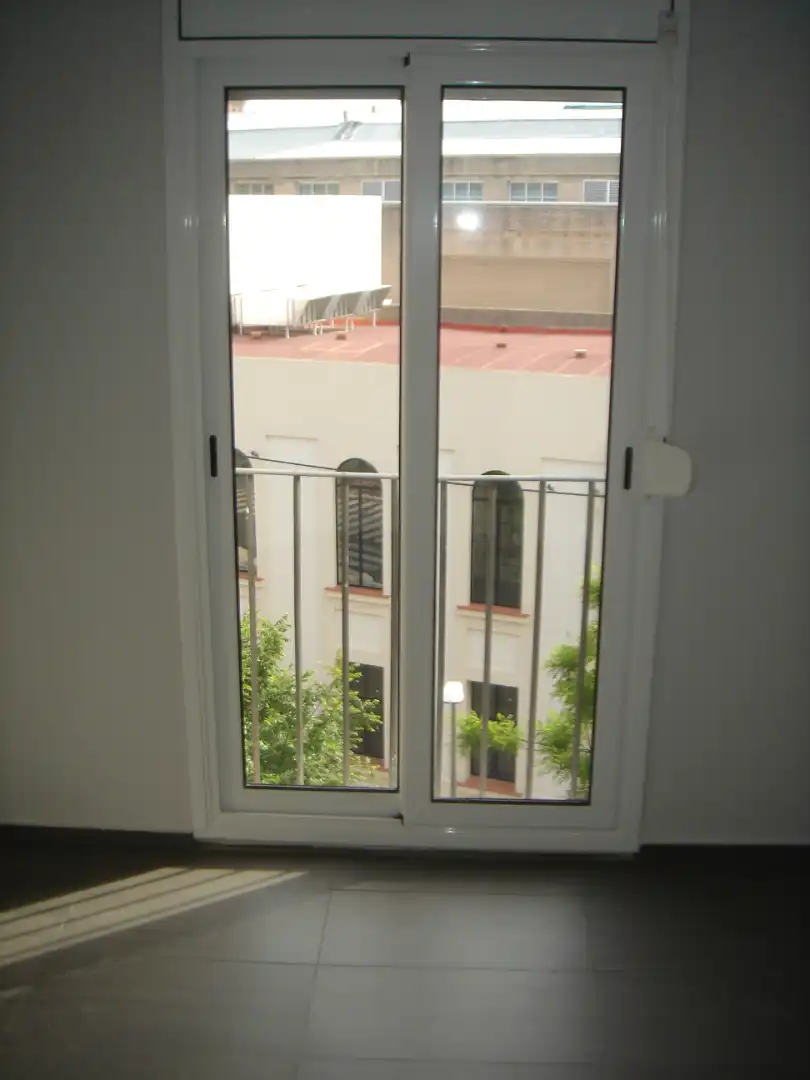 Terrassa de Pis en venda en Barcelona amb Aire condicionat, Forn i Alarma