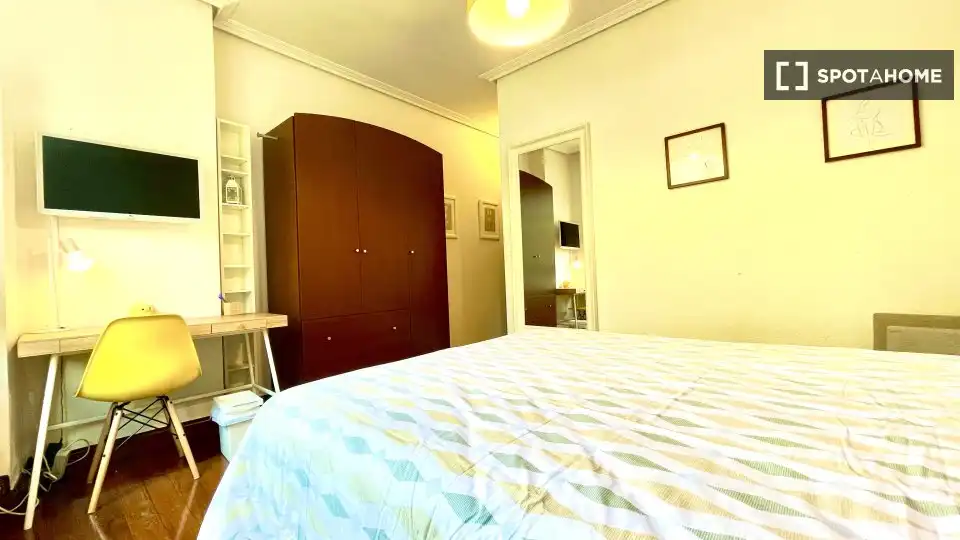 Habitació a Abandoibarra - Guggenheim