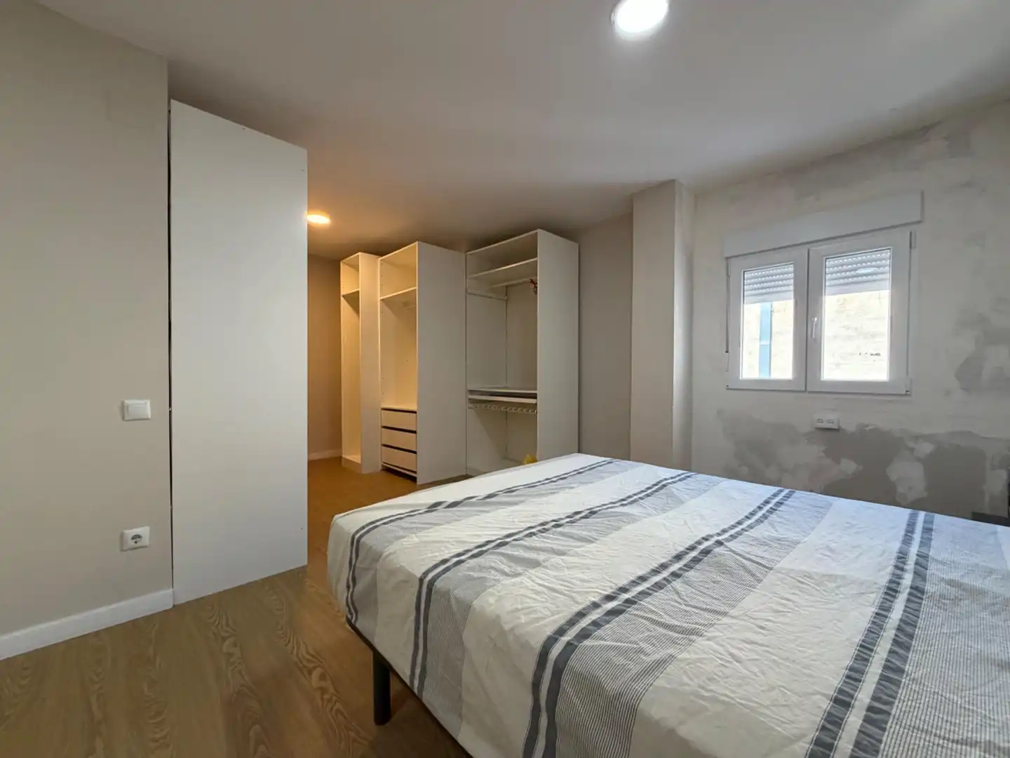 Bedroom of Flat for sale in Llíria  with Air Conditioner and Balcony