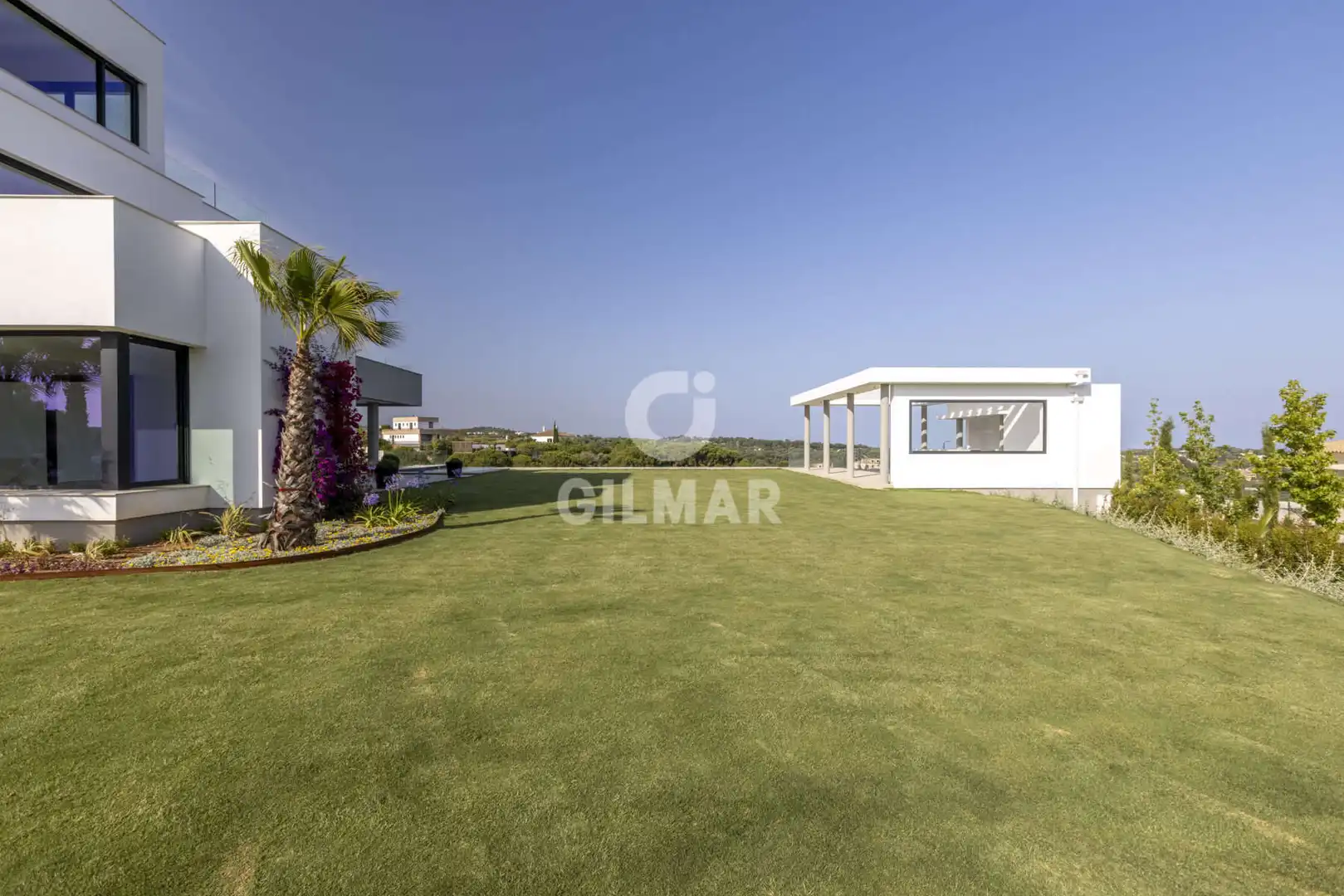 Casa o xalet en venda en Sotogrande amb Calefacció, Jardí privat i Piscina