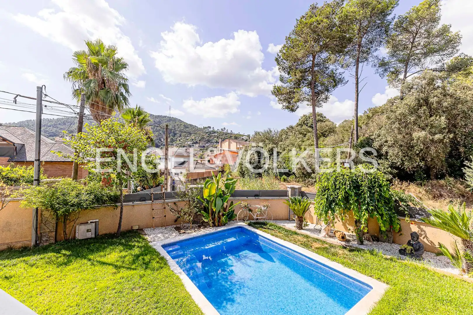 Swimming pool of Houses for sale in Sant Vicenç Dels Horts  with Heating, Storage room and Swimming Pool