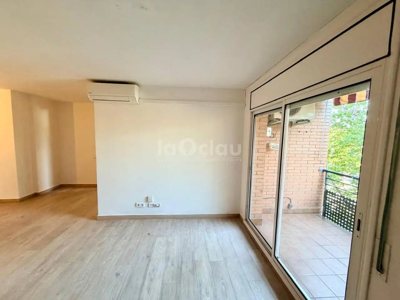 Dormitori de Apartament en venda en Vic amb Calefacció