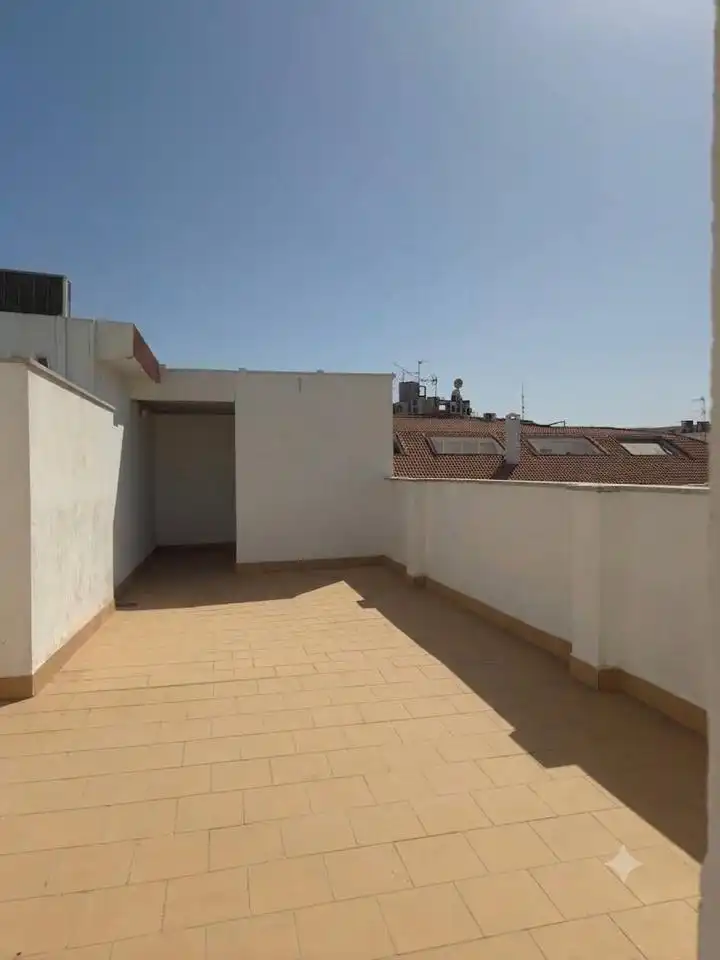 Terraza de Piso de alquiler en Lucena con Aire acondicionado, Terraza y Amueblado