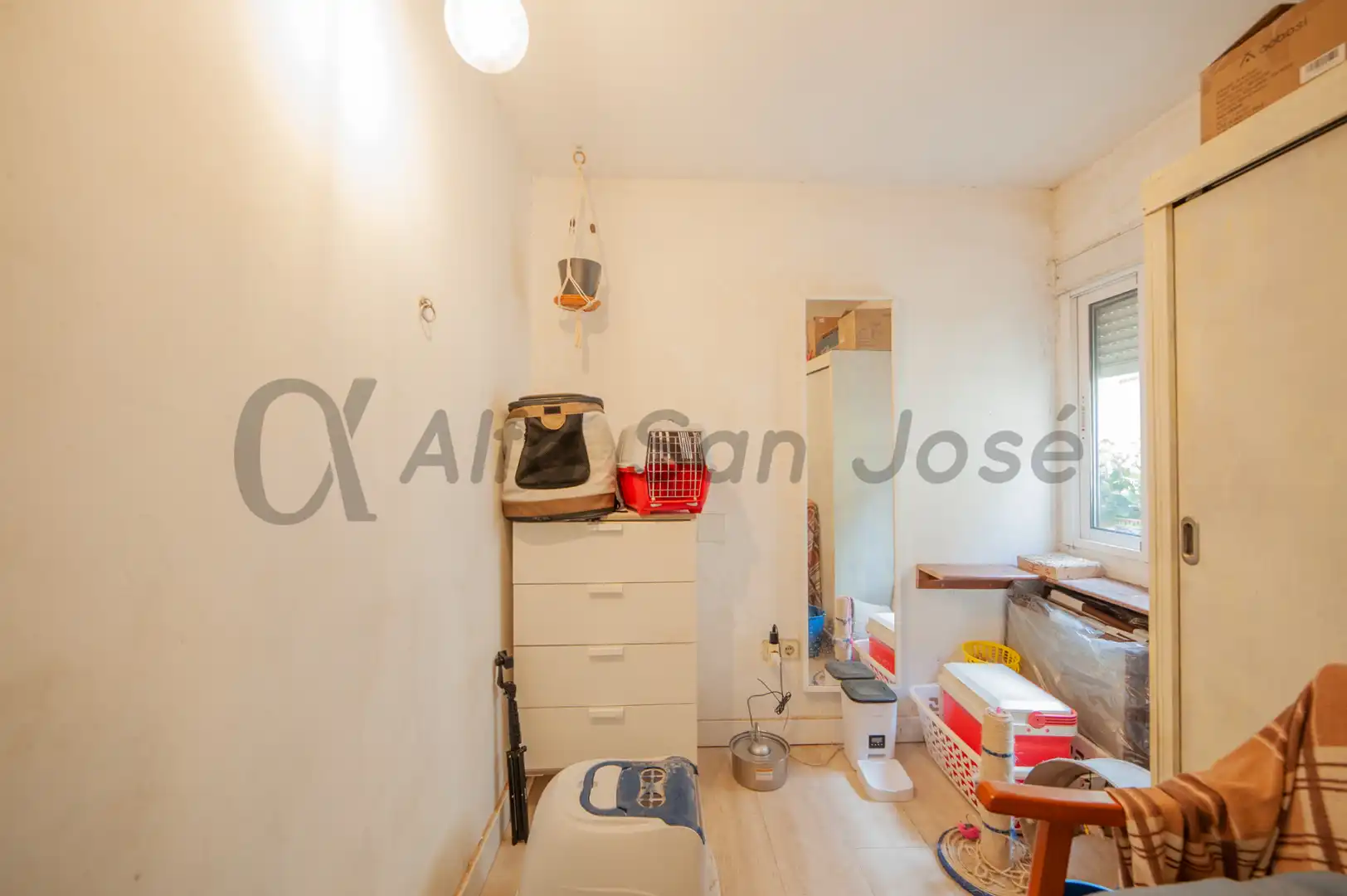 Bedroom of Flat for sale in Sevilla  with Furnished and Oven