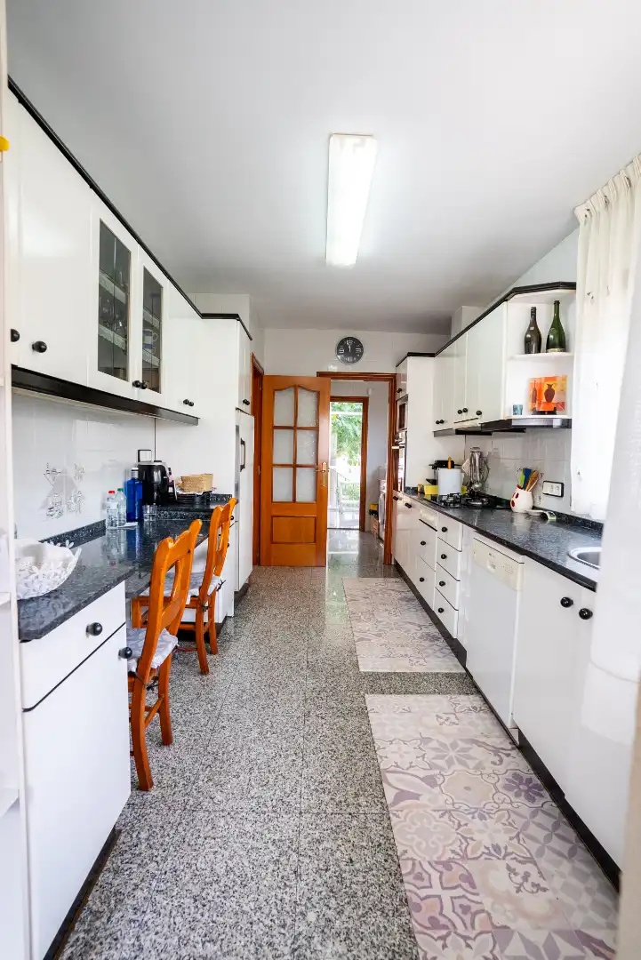Cuina de Casa o xalet en venda en Vallmoll amb Calefacció, Jardí privat i Terrassa