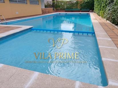 Piscina de Pis en venda en Vilassar de Mar amb Calefacció, Jardí privat i Terrassa