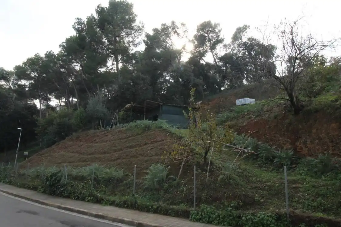 Wohnbaugrundstück zum Verkauf in Montornès del Vallès, imagen 6