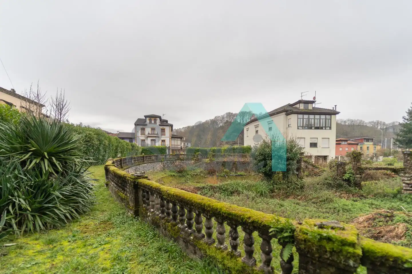 Casa o xalet en venda en Piloña amb Jardí privat, Parquet i Terrassa