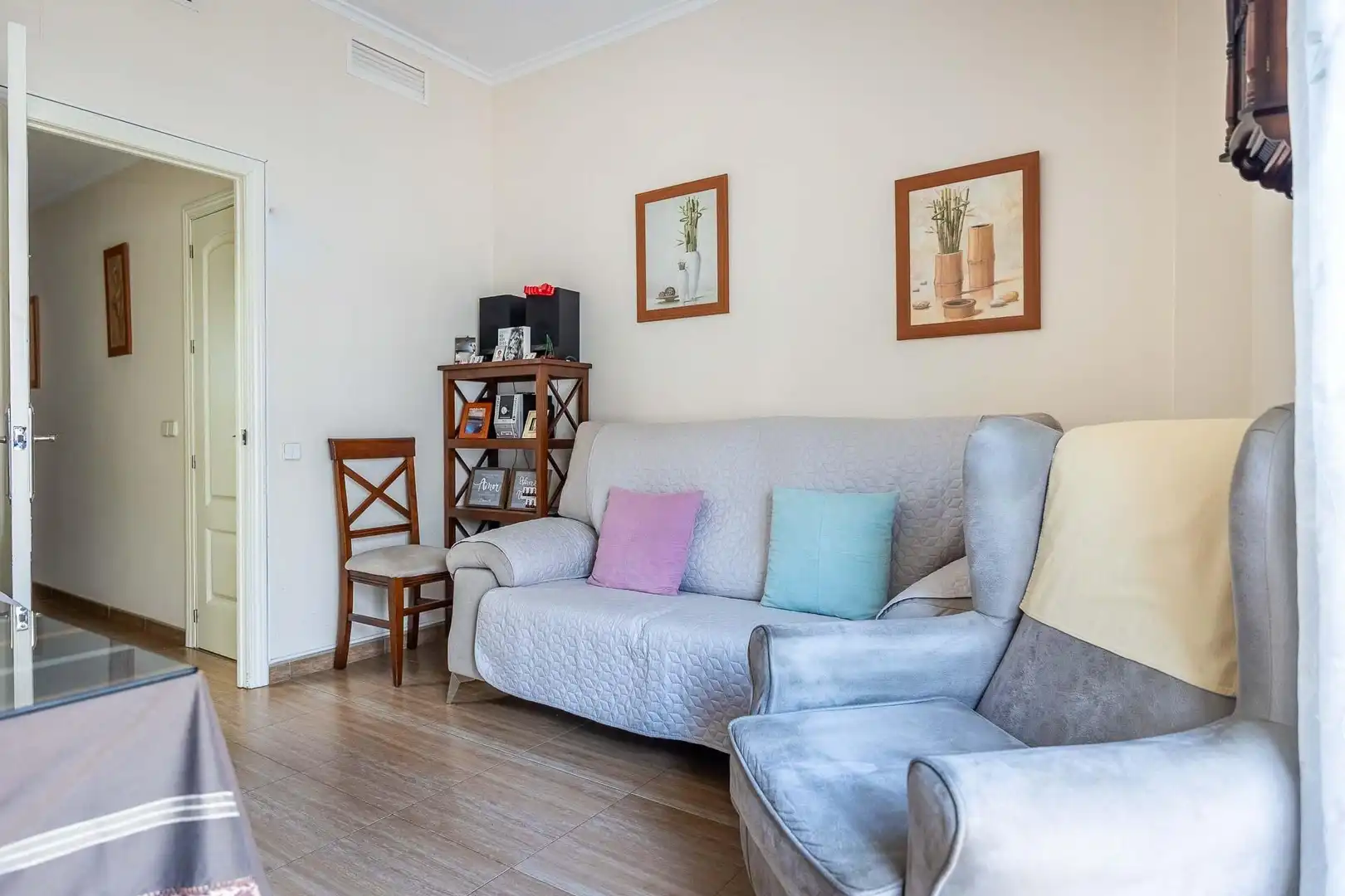 Living room of Houses for sale in Sevilla  with Air Conditioner, Terrace and Storage room