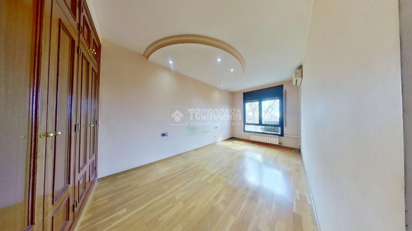 Schlafzimmer von Wohnung zum Verkauf in Sabadell