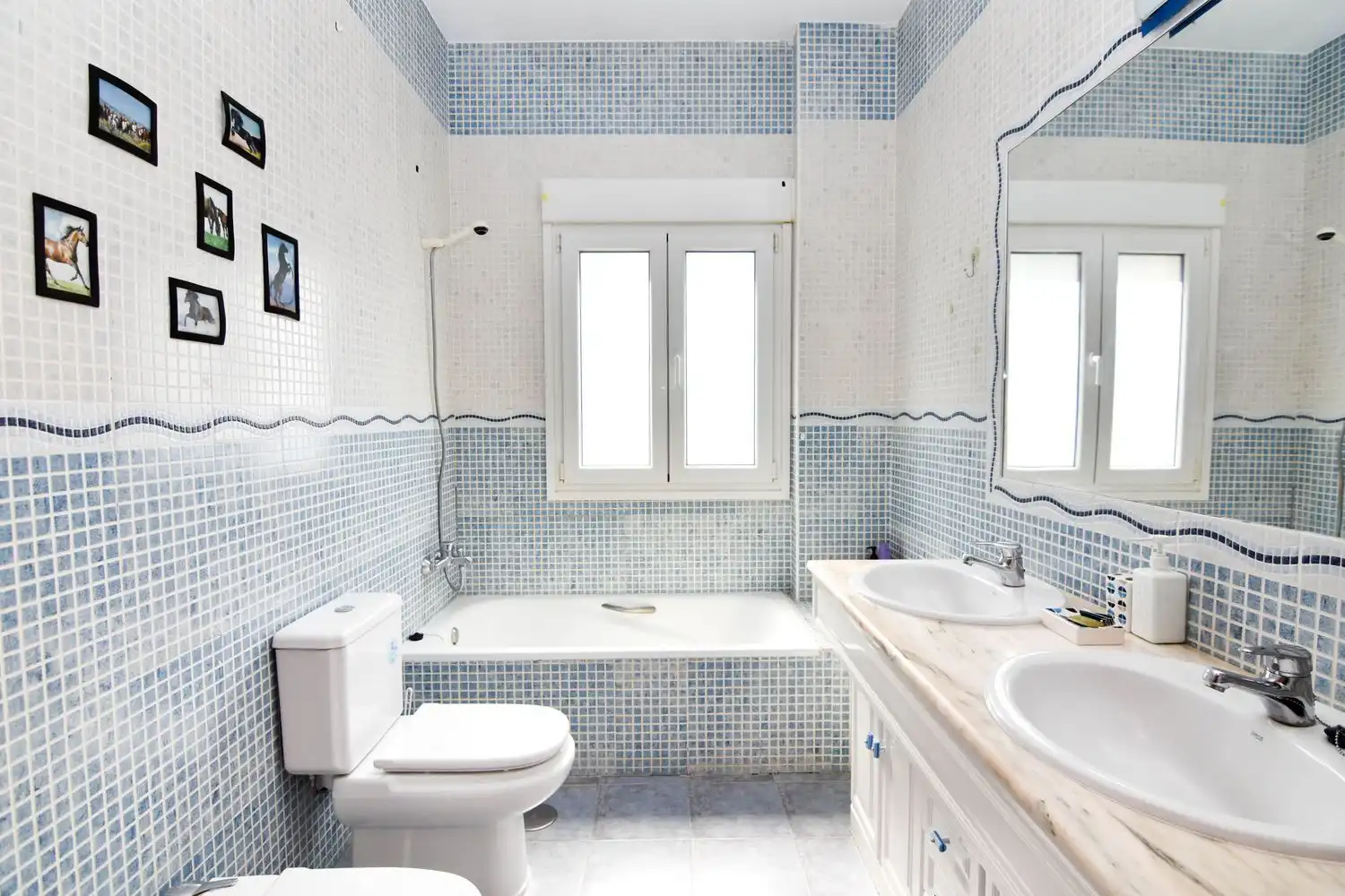 Baño de Finca rústica en venta en Navalcarnero con Jardín privado, Terraza y Trastero