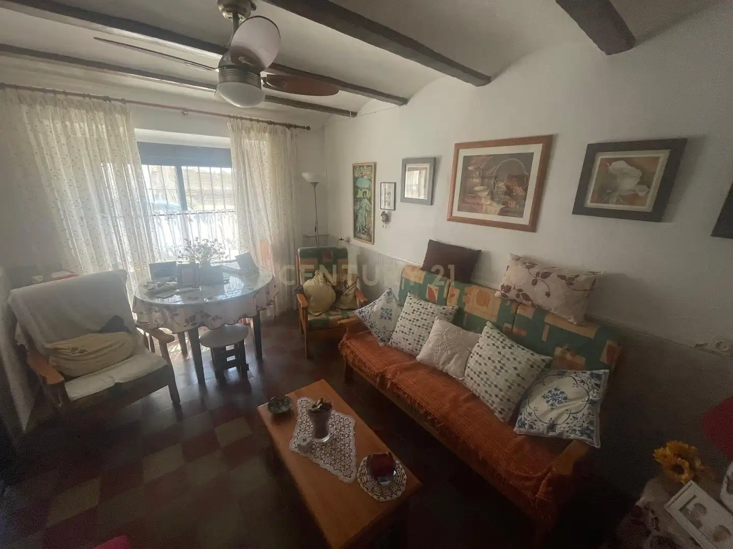 Sala d'estar de Casa o xalet en venda en Jaraicejo amb Traster