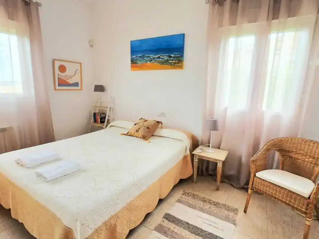 Schlafzimmer von Wohnung zur Miete in Gata de Gorgos mit Klimaanlage, Privatgarten und Schwimmbad