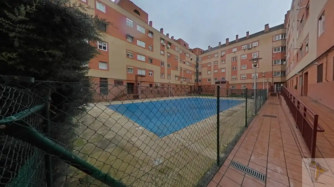 Piso en venta en AV DEL PARQUE , El Bercial