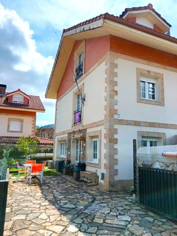 Casa adosada en Venta en Barrio Rioseco en Guriezo