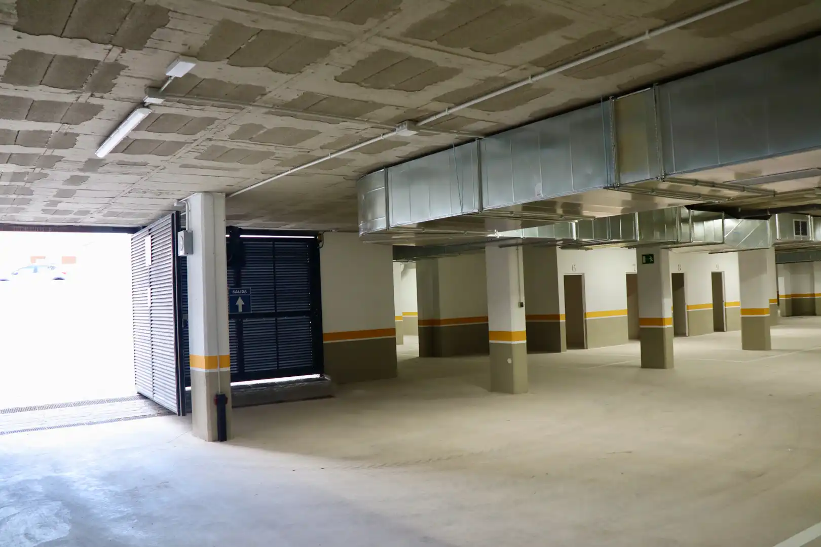Parkplatz von Garage zur Miete in Elche / Elx