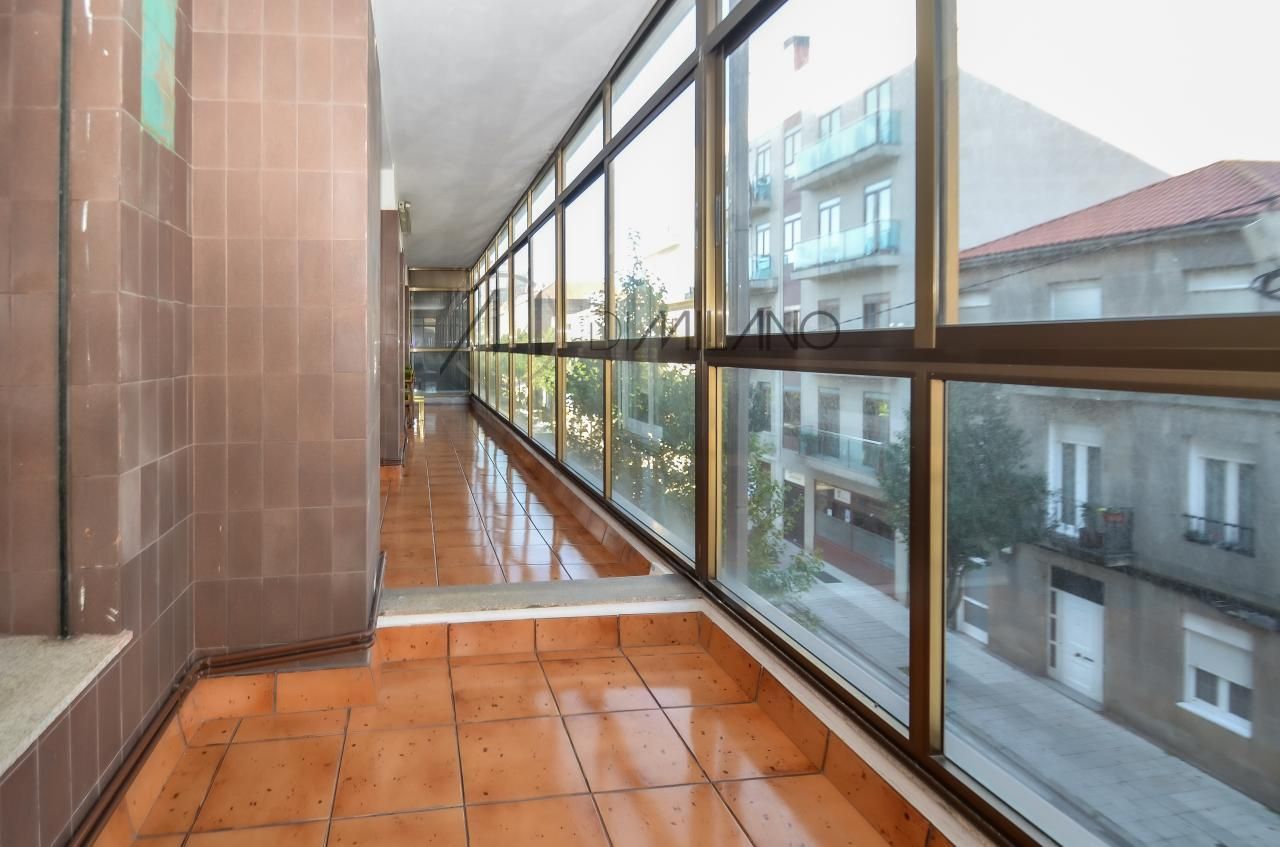 Piso en venta en Vigo  con Calefacción, Parquet y Trastero