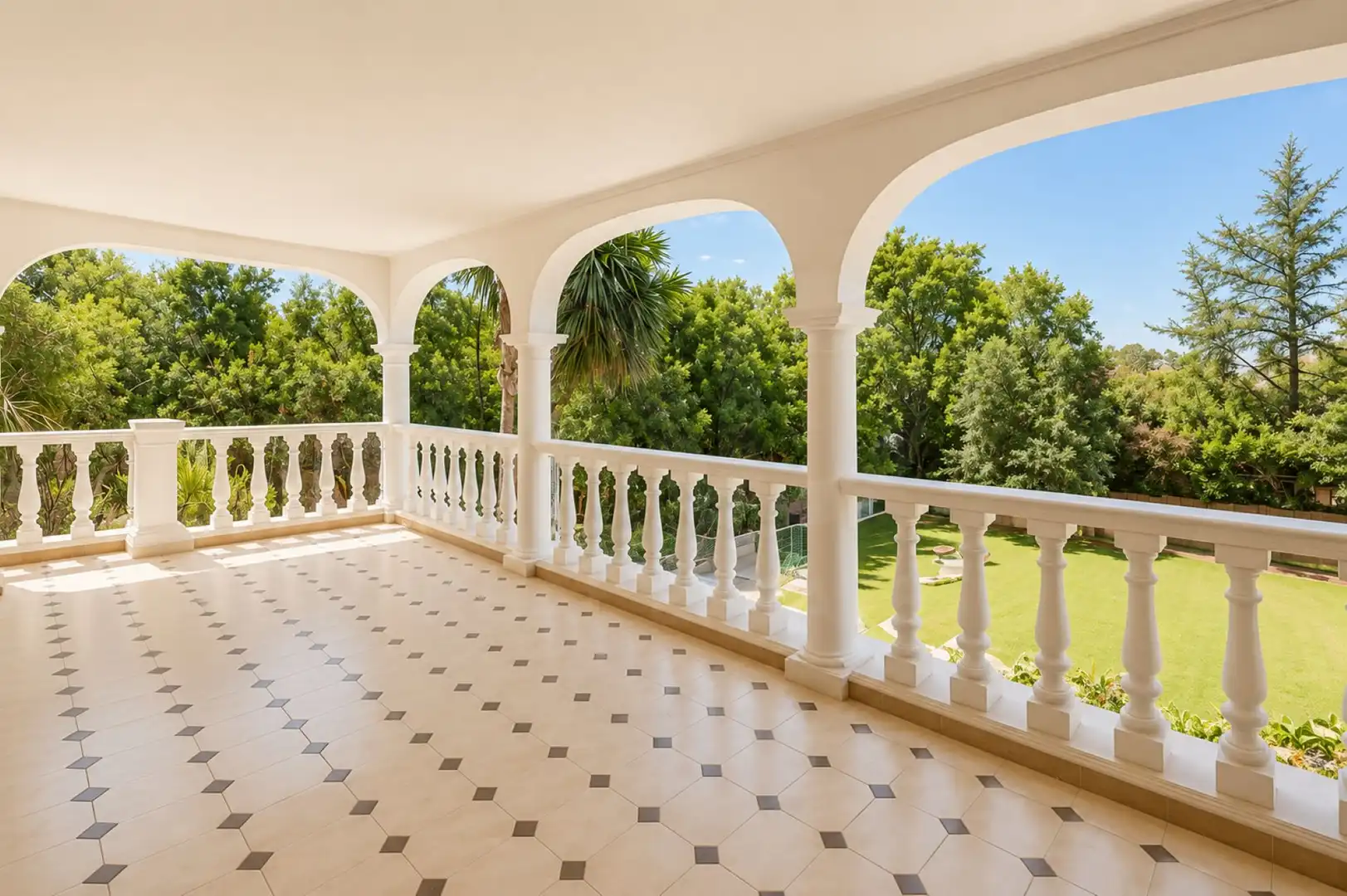 Terrassa de Casa o xalet en venda en Marbella amb Aire condicionat i Terrassa