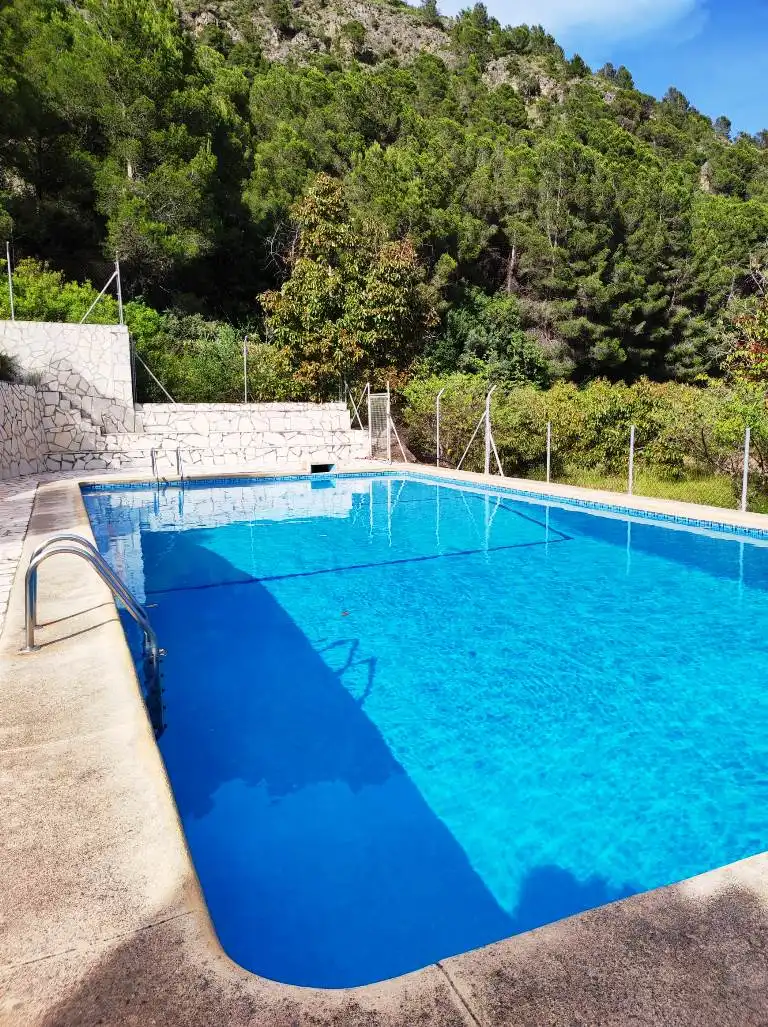 Piscina de Casa o xalet en venda en L'Atzúbia amb Jardí privat, Terrassa i Traster